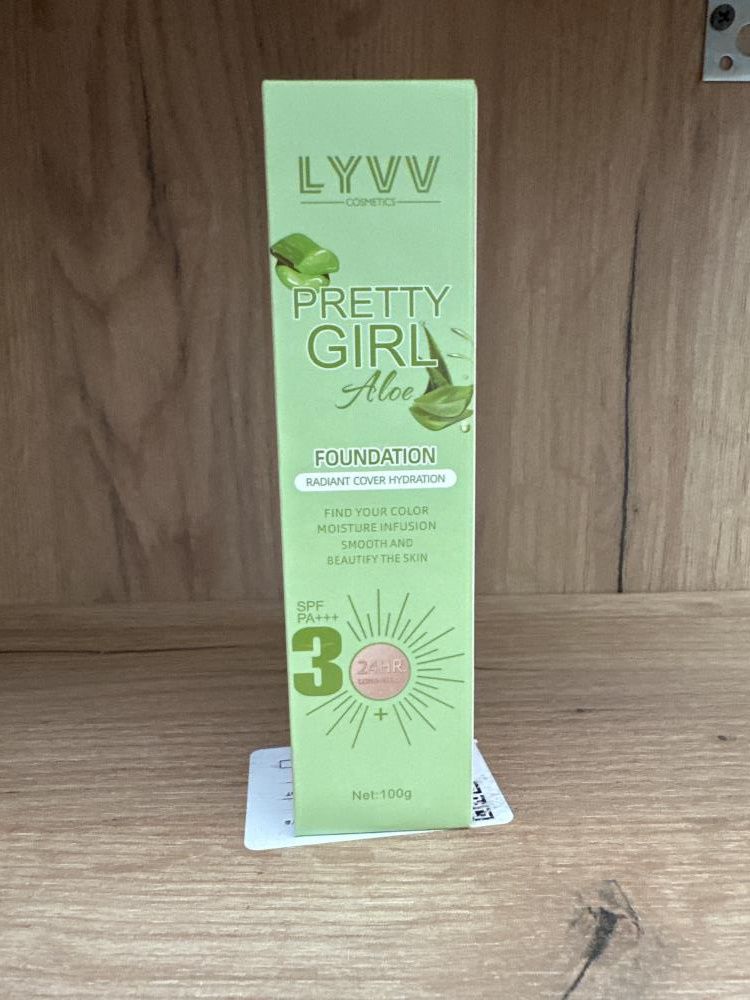 Тональный крем с экстрактом алое Pretty Girl Aloe, 100 мл