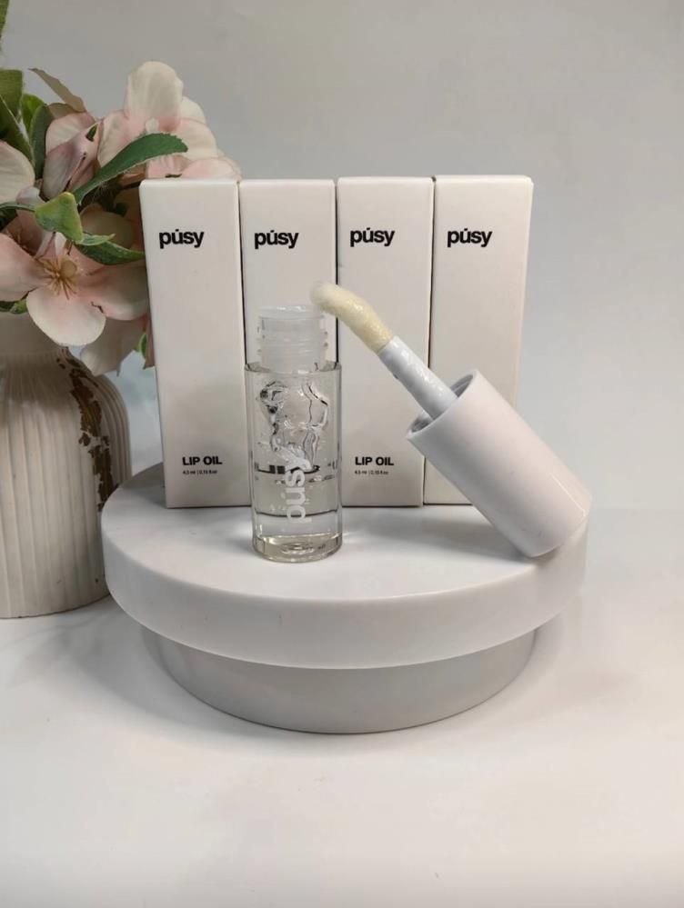 Текстура масла — сияние блеска LIP OIL