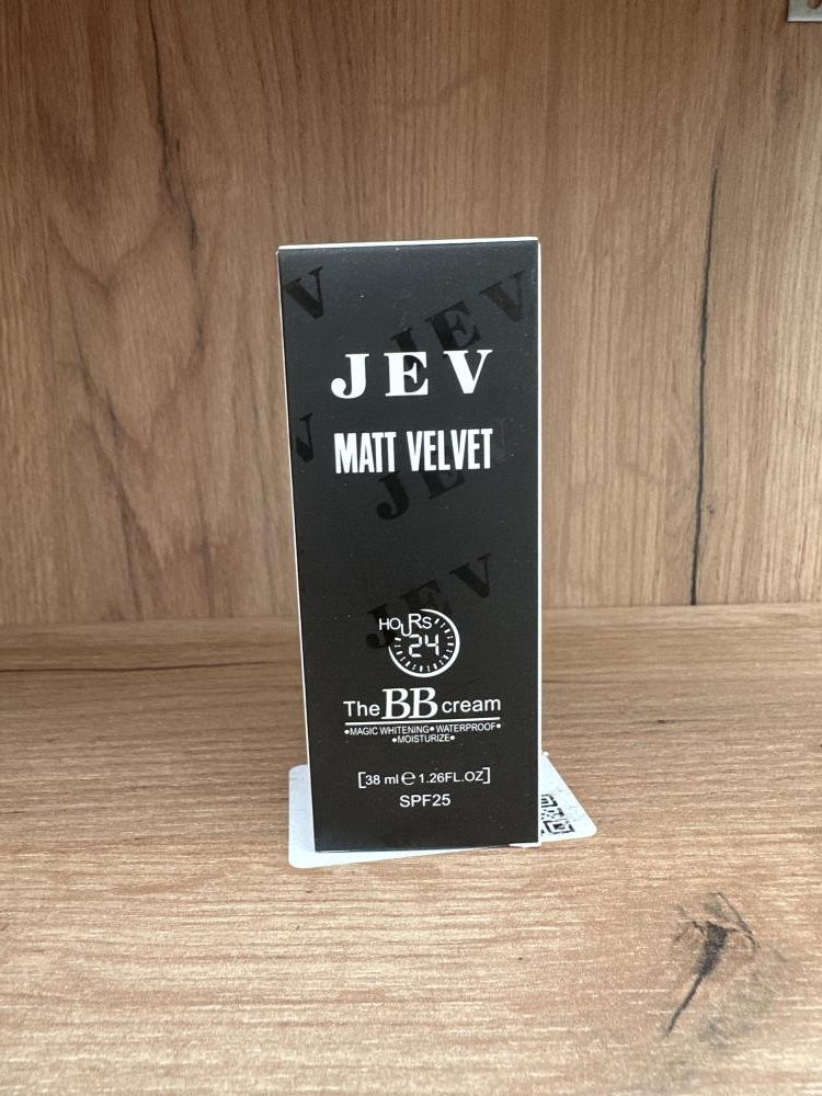 Тональный крем JEV Matt Velvet, тон 10, 38ml