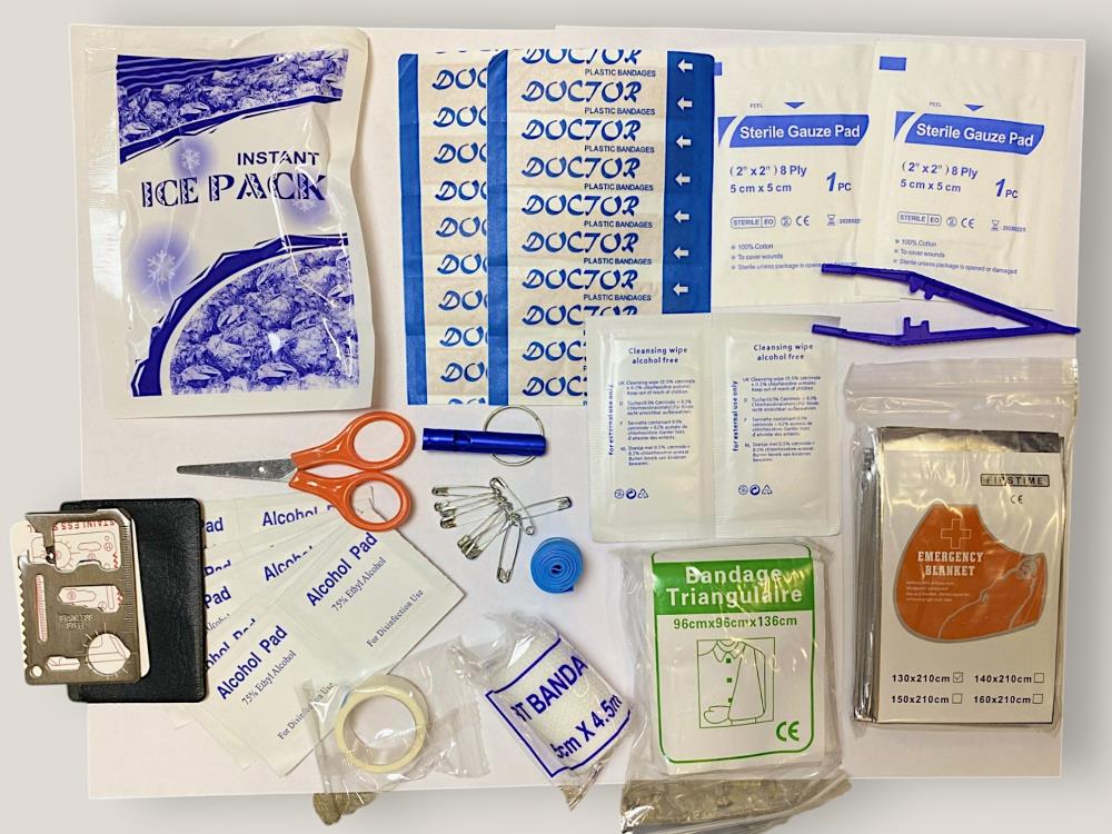 Аптечка походная, большая с наполнением Аптечка походная, большая с наполнением